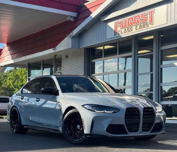 BMW M3 with VIN: WBS33AY03PFP52368