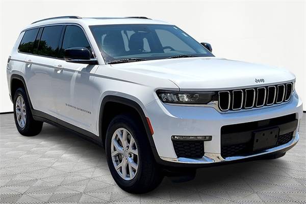 Jeep Grand Cherokee L with VIN: 1C4RJKBG3N8502911