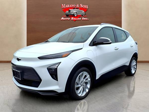 Chevrolet Bolt EUV with VIN: 1G1FY6S04P4112525