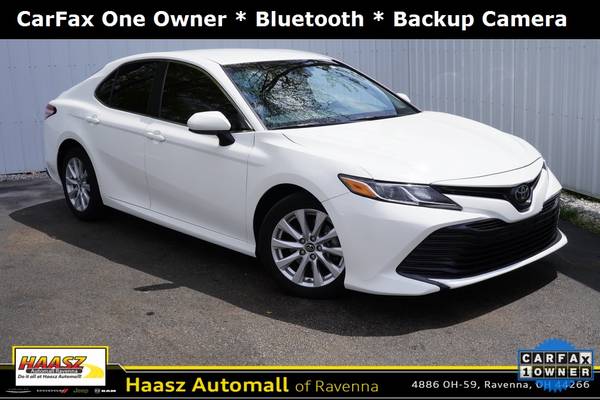 Toyota Camry with VIN: JTNB11HK4J3038652