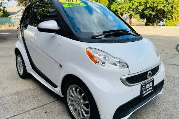 2013 smart fortwo pure coupe Hatchback