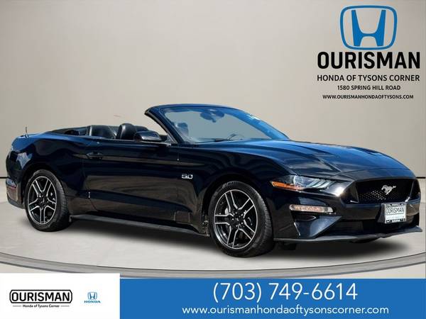 Ford Mustang with VIN: 1FATP8FF8N5115576