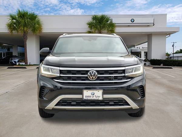 Volkswagen Atlas Cross Sport with VIN: 1V2LC2CA3NC225215