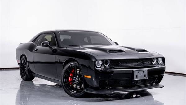 Dodge Challenger with VIN: 2C3CDZC97PH617275