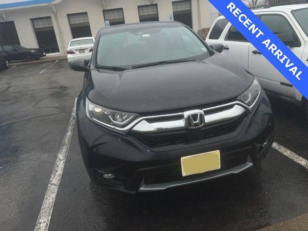 Honda CR-V with VIN: 2HKRW2H56JH695767