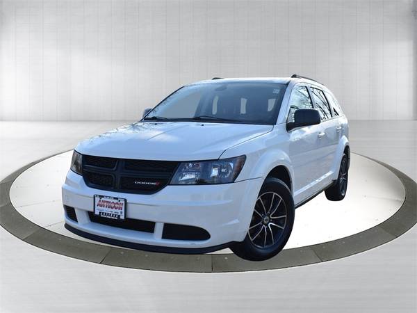 Dodge Journey with VIN: 3C4PDCAB3JT428962