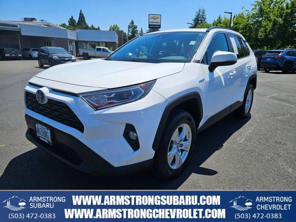 Toyota RAV4 Hybrid with VIN: 4T3RWRFV4MU027376