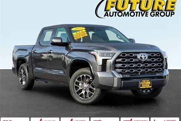 2023 Toyota Tundra Platinum  CrewMax