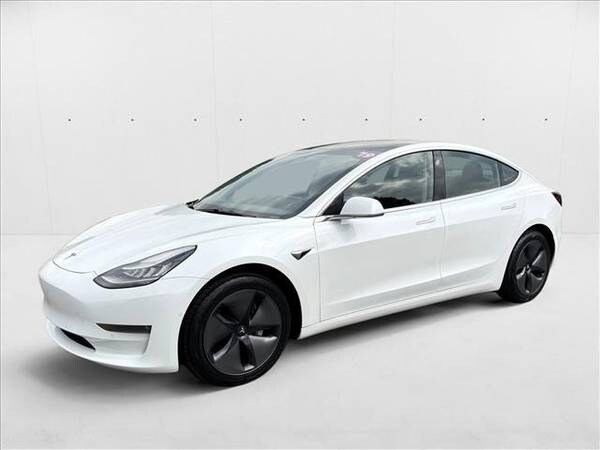 Tesla Model 3 with VIN: 5YJ3E1EA8KF331631