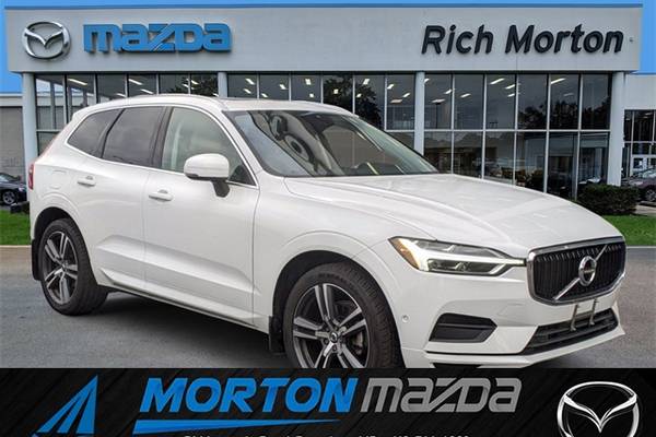 2018 Volvo XC60 T5 Momentum