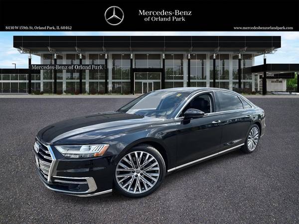 Audi A8 with VIN: WAU8DAF88KN002625