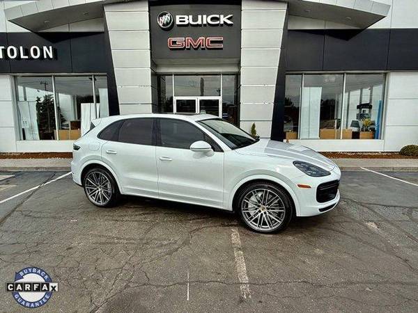 Porsche Cayenne with VIN: WP1AF2AY3NDA44172