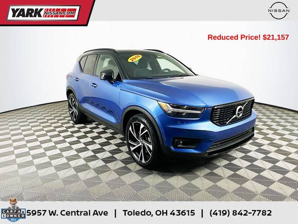 Volvo XC40 with VIN: YV4162UM6K2097818