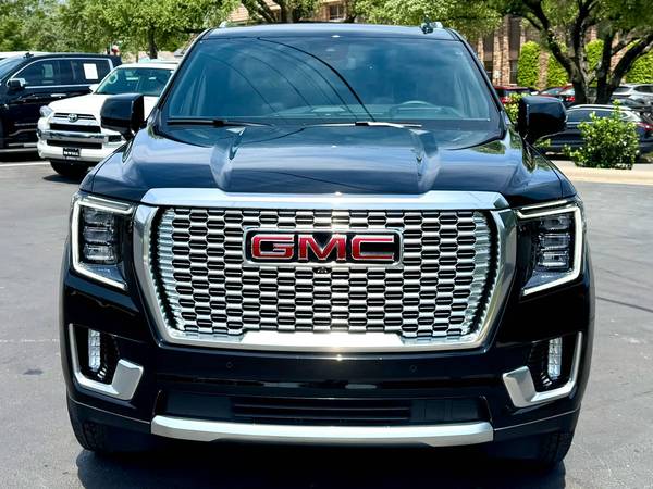 GMC Yukon XL with VIN: 1GKS2JKL3RR333922