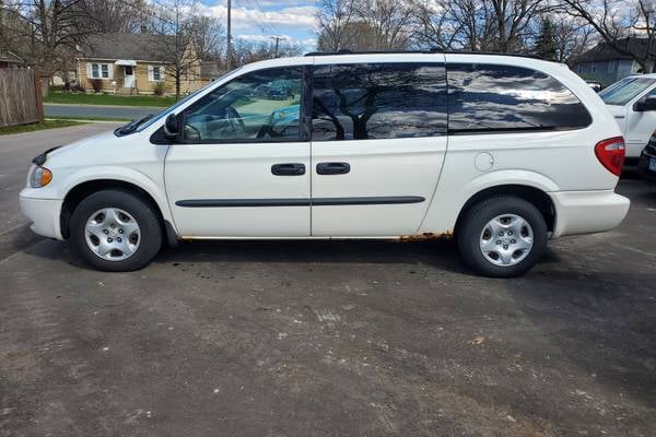 2003 Dodge Grand Caravan SE