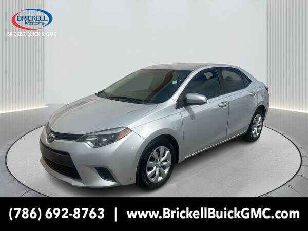 Toyota Corolla with VIN: 2T1BURHE6GC692377