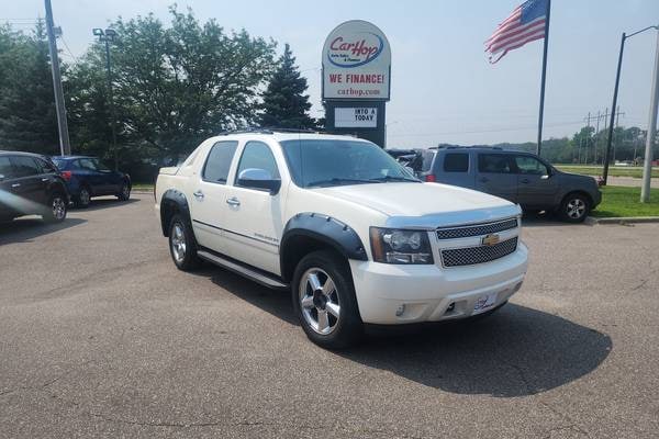 2012 Chevrolet Avalanche LTZ Crew Cab