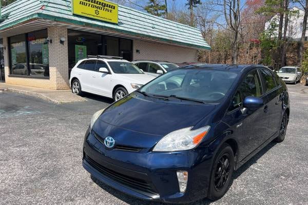 2012 Toyota Prius Two Hybrid Hatchback