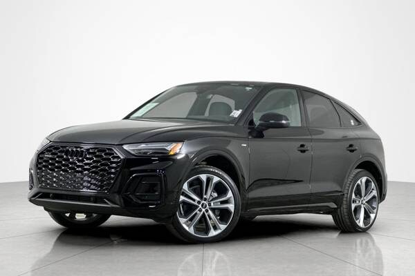 Audi Q5 Sportback with VIN: WA15AAFY6P2161239