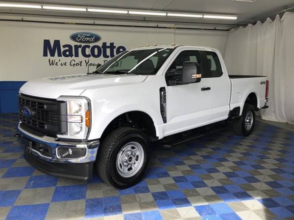 Ford F-250 Super Duty with VIN: 1FT7X2BA9RED12359