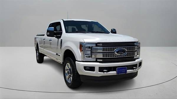 Ford F-350 Super Duty with VIN: 1FT8W3BT7KEG70256