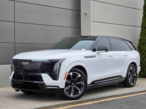 Cadillac ESCALADE IQ with VIN: 1GYTEEKL9SU101434