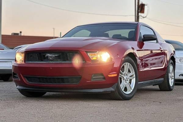 2012 Ford Mustang V6 Coupe