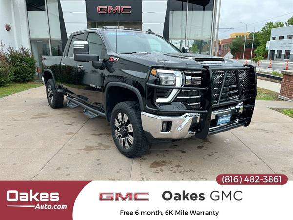 Chevrolet Silverado 3500HD with VIN: 2GC4YUEY0R1112251
