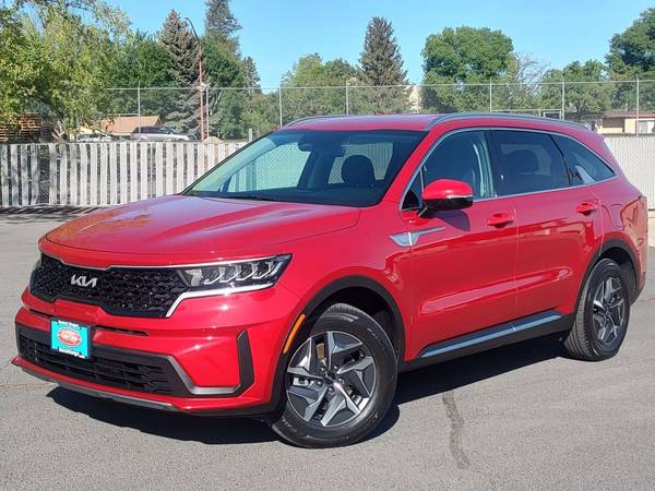 Kia Sorento Hybrid with VIN: KNDRGDLG2N5123151