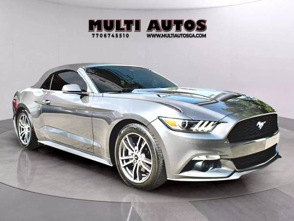 Ford Mustang with VIN: 1FATP8UH8G5243484