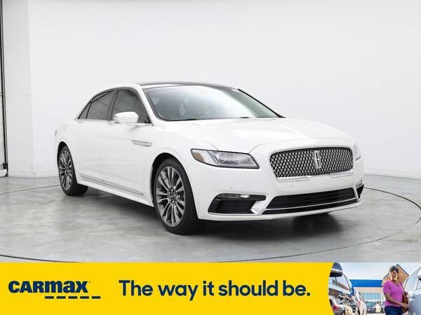 Lincoln Continental with VIN: 1LN6L9RP5H5617393