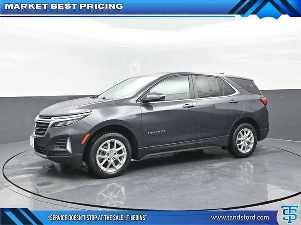 Chevrolet Equinox with VIN: 2GNAXUEV2N6150242