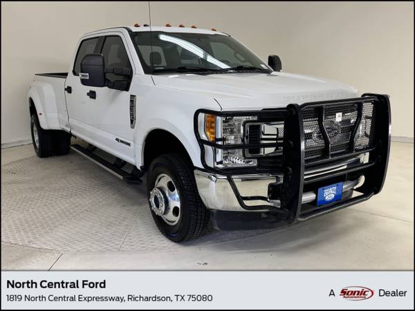 Ford F-350 Super Duty with VIN: 1FT8W3DT9HEE81825