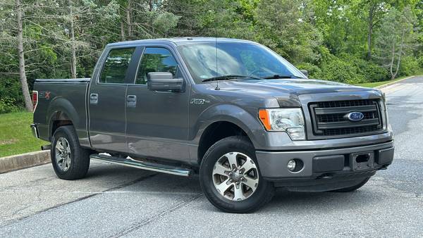 Ford F-150 with VIN: 1FTFW1EFXEKF86326