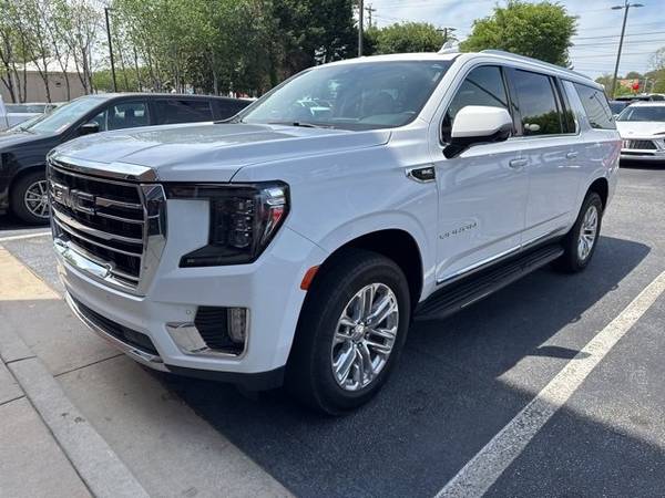 GMC Yukon XL with VIN: 1GKS2GKD2MR214070