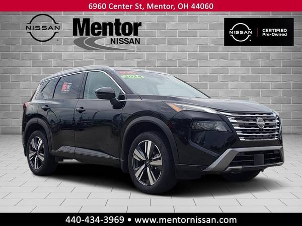 Nissan Rogue with VIN: 5N1BT3CB7RC728498