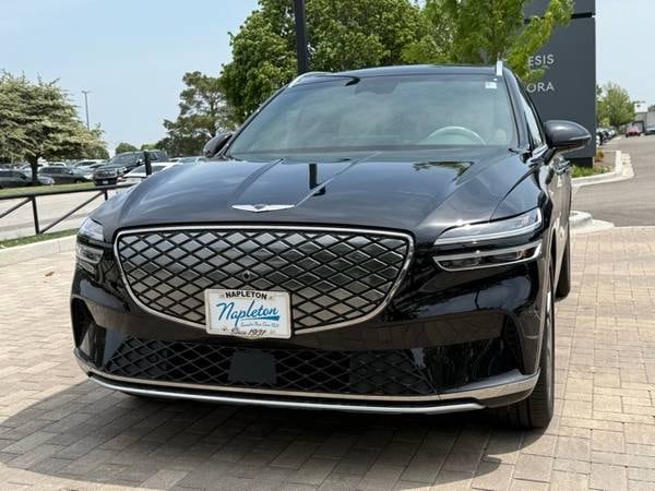 Genesis Electrified GV70 with VIN: 5NMMCET1XSH004117
