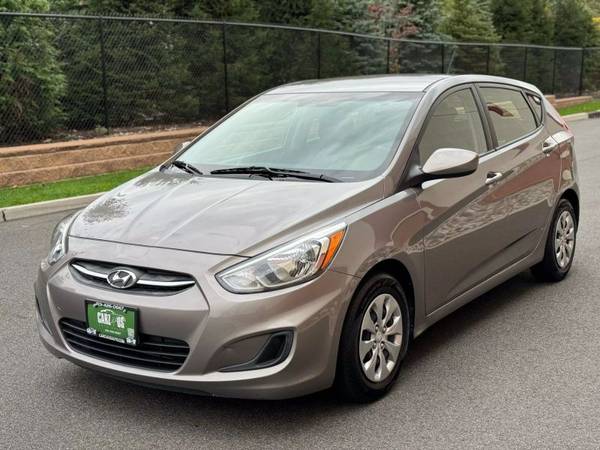 Hyundai Accent with VIN: KMHCT5AE0HU359859