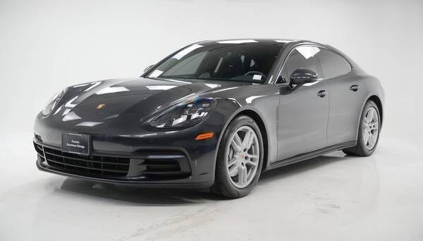 Porsche Panamera with VIN: WP0AA2A78JL103031