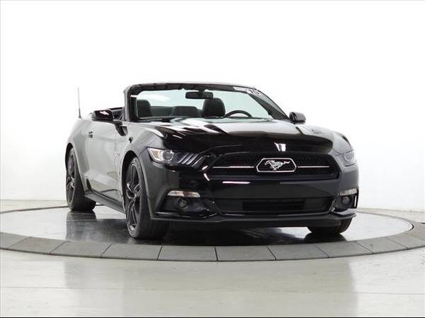 Ford Mustang with VIN: 1FATP8FF4F5368069