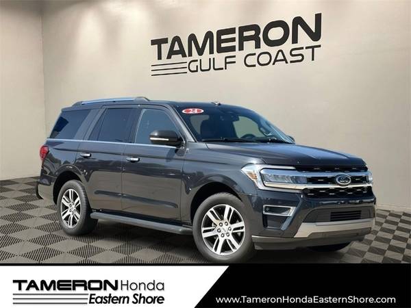 Ford Expedition with VIN: 1FMJU2A8XREA19353