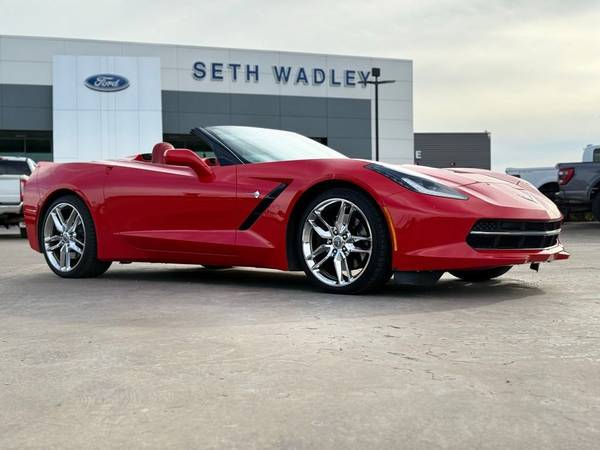 Chevrolet Corvette Stingray with VIN: 1G1YK3D71E5133939