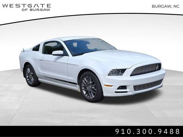 Ford Mustang with VIN: 1ZVBP8AMXE5334659