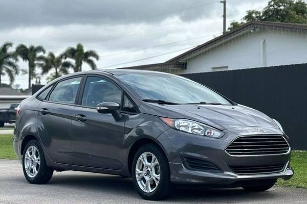 2015 Ford Fiesta SE