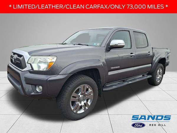 Toyota Tacoma with VIN: 3TMLU4EN3EM159452