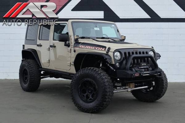 Jeep Wrangler with VIN: 1C4BJWFG2HL693421