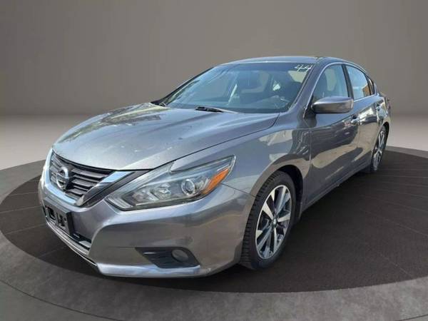 Nissan Altima with VIN: 1N4AL3AP1HC146044