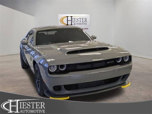 Dodge Challenger with VIN: 2C3CDZL96PH100629