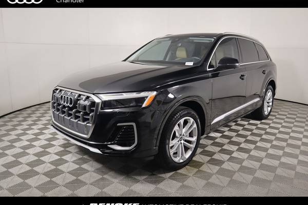 2025 Audi Q7 Premium Plus