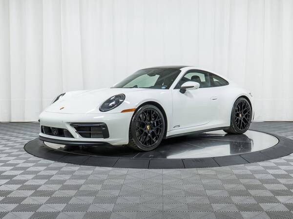 Porsche 911 with VIN: WP0AB2A96RS218551